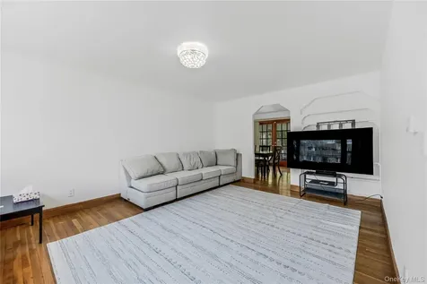 107 Hayward Street Yonkers NY 10704