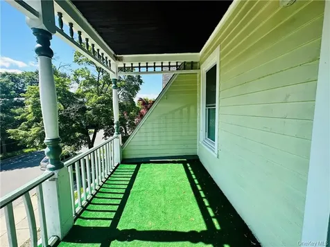 32 Hooker Avenue Poughkeepsie NY 12601