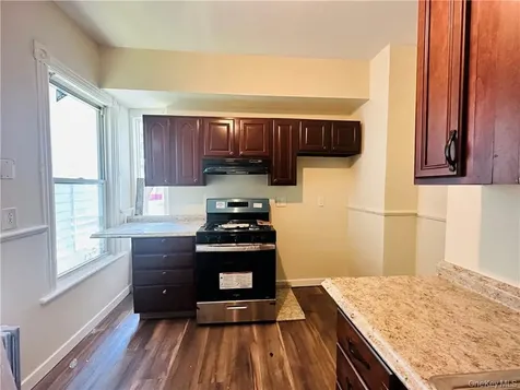 32 Hooker Avenue Poughkeepsie NY 12601