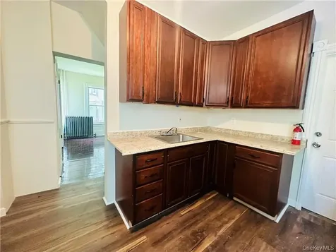 32 Hooker Avenue Poughkeepsie NY 12601