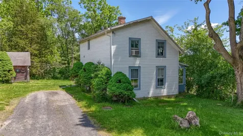 206 Greycourt Road Chester NY 10918