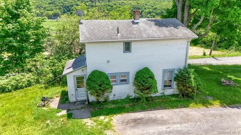 206 Greycourt Road Chester NY 10918