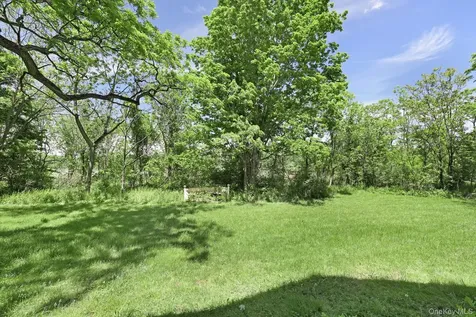 206 Greycourt Road Chester NY 10918