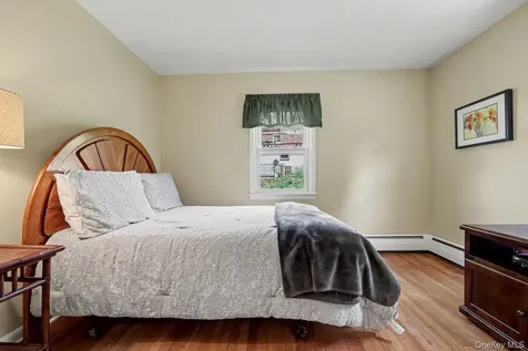 22 Manor Way Brewster NY 10509