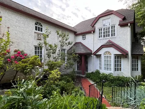 16 Springhurst Park Dobbs Ferry NY 10522