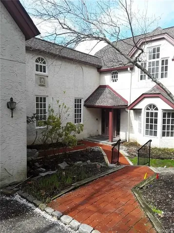 16 Springhurst Park Dobbs Ferry NY 10522