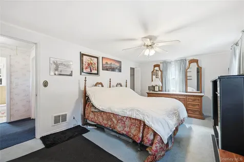 30 Greenvale Circle White Plains NY 10607