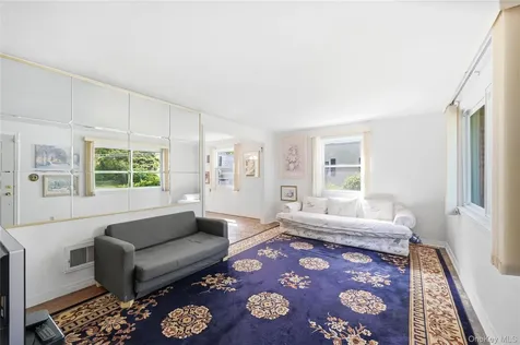 30 Greenvale Circle White Plains NY 10607