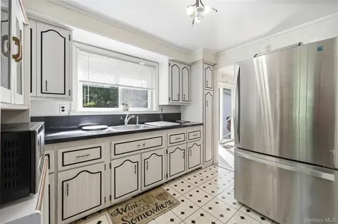30 Greenvale Circle White Plains NY 10607