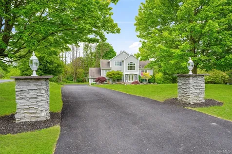 40 Burts Path Hopewell Junction NY 12533