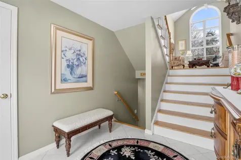 40 Burts Path Hopewell Junction NY 12533