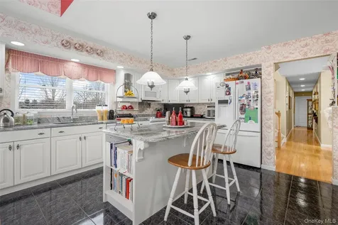 40 Burts Path Hopewell Junction NY 12533