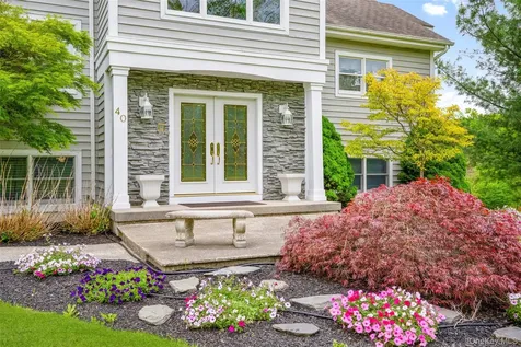 40 Burts Path Hopewell Junction NY 12533