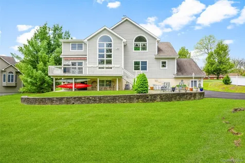 40 Burts Path Hopewell Junction NY 12533