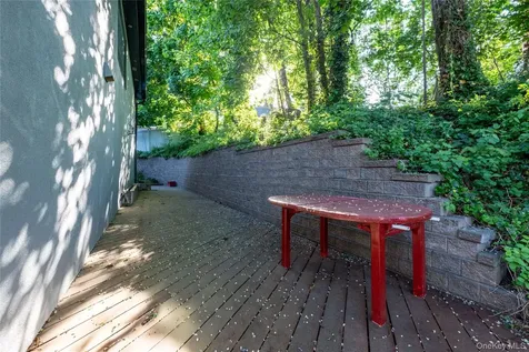 112 Scudders Lane Glenwood Landing NY 11547