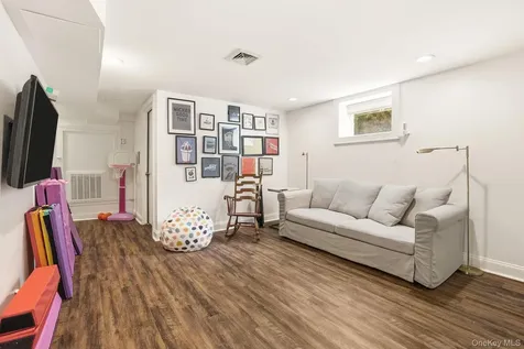 1 Kenmare Road Larchmont NY 10538