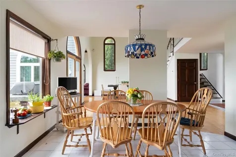 828 West Saugerties Woodstock Road Saugerties NY 12477