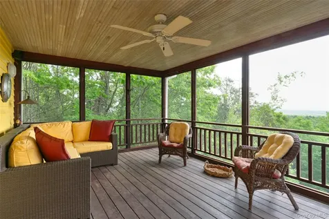 828 West Saugerties Woodstock Road Saugerties NY 12477