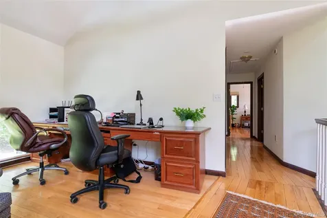 828 West Saugerties Woodstock Road Saugerties NY 12477