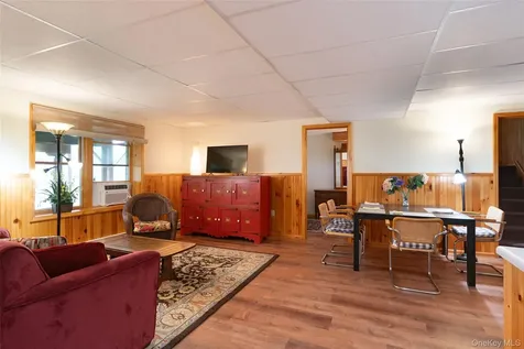 828 West Saugerties Woodstock Road Saugerties NY 12477