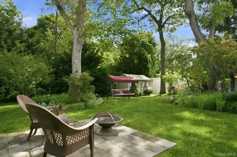 103 East Drive Massapequa NY 11758