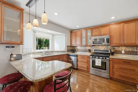 103 East Drive Massapequa NY 11758