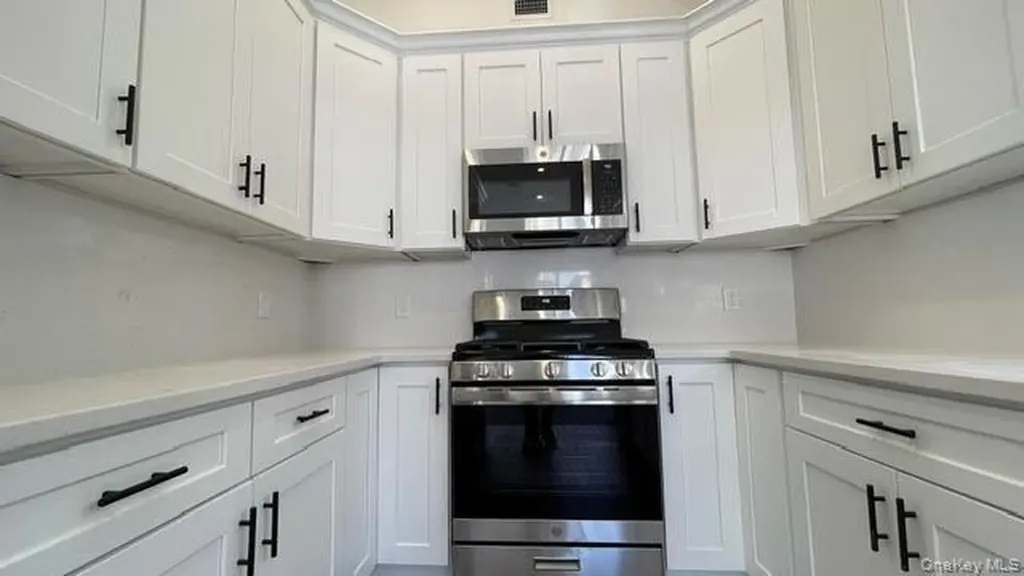 77 Connecticut Avenue Long Beach NY 11561