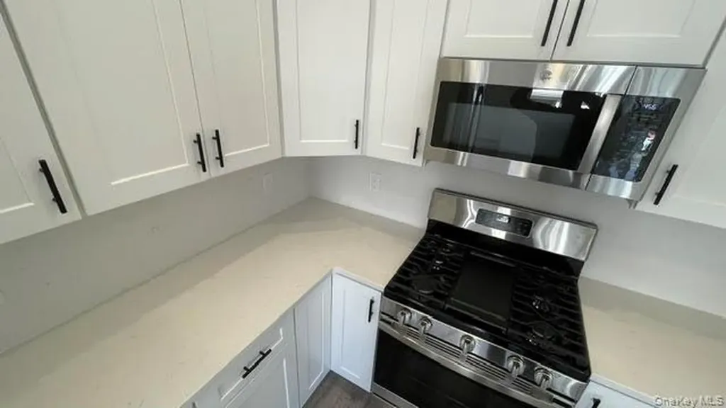 77 Connecticut Avenue Long Beach NY 11561