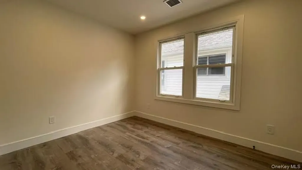 77 Connecticut Avenue Long Beach NY 11561