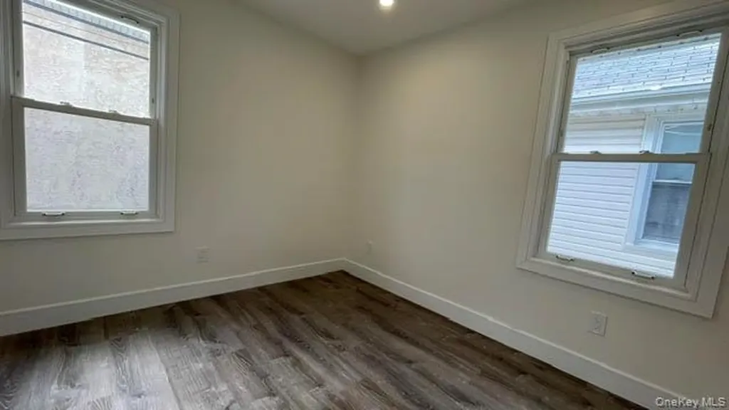 77 Connecticut Avenue Long Beach NY 11561