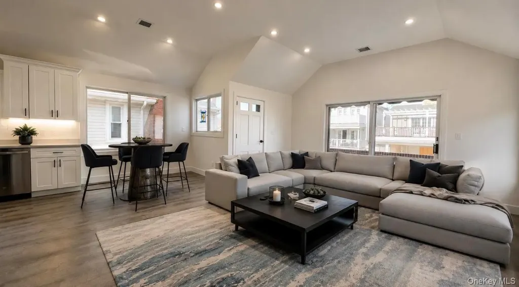 77 Connecticut Avenue Long Beach NY 11561