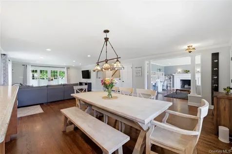 87 Laurel Drive Massapequa Park NY 11762