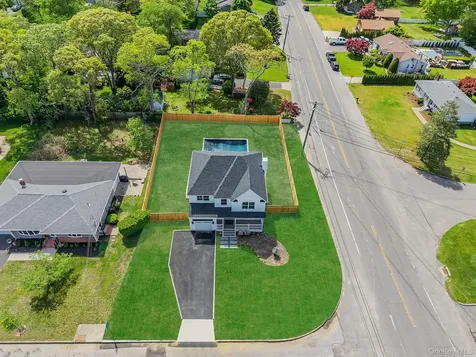100 Bieselin Road Bellport Village NY 11713