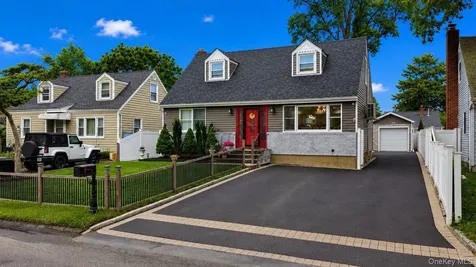 11 Chichester Road Huntington Station NY 11746