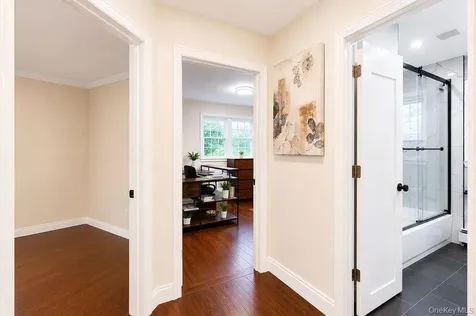 11 Chichester Road Huntington Station NY 11746
