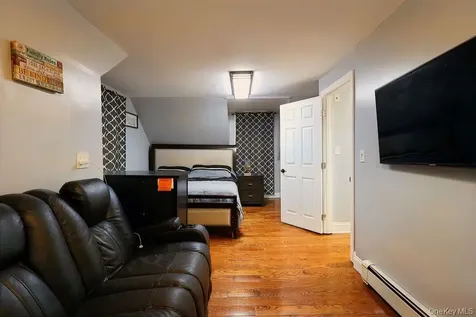 11 Chichester Road Huntington Station NY 11746