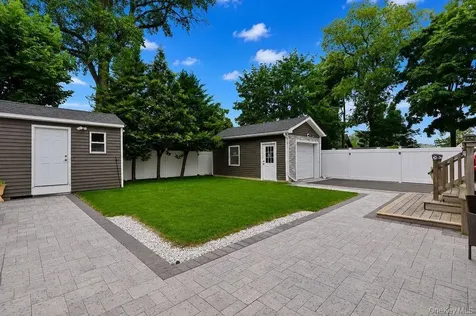 11 Chichester Road Huntington Station NY 11746