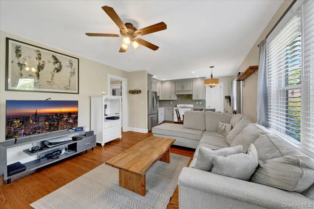 183 Elwood Avenue Hawthorne NY 10532