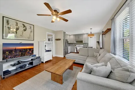 183 Elwood Avenue Hawthorne NY 10532