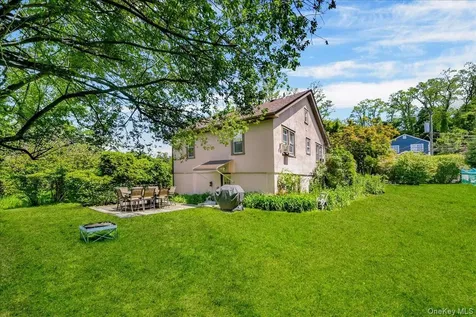 183 Elwood Avenue Hawthorne NY 10532