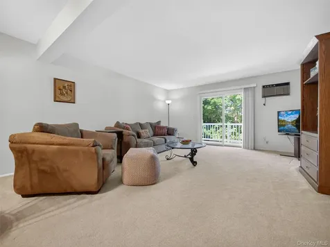 187 Doxbury Lane Suffern NY 10901