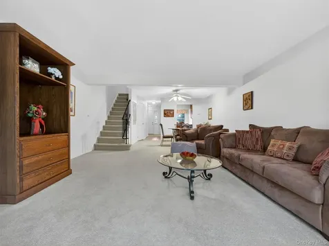187 Doxbury Lane Suffern NY 10901