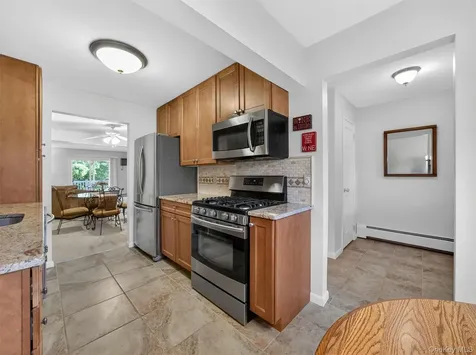 187 Doxbury Lane Suffern NY 10901
