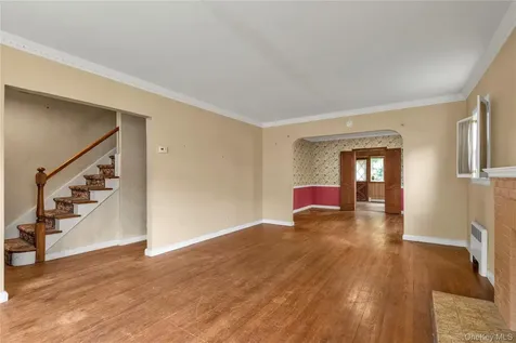 85-22 218th Street Hollis Hills NY 11427