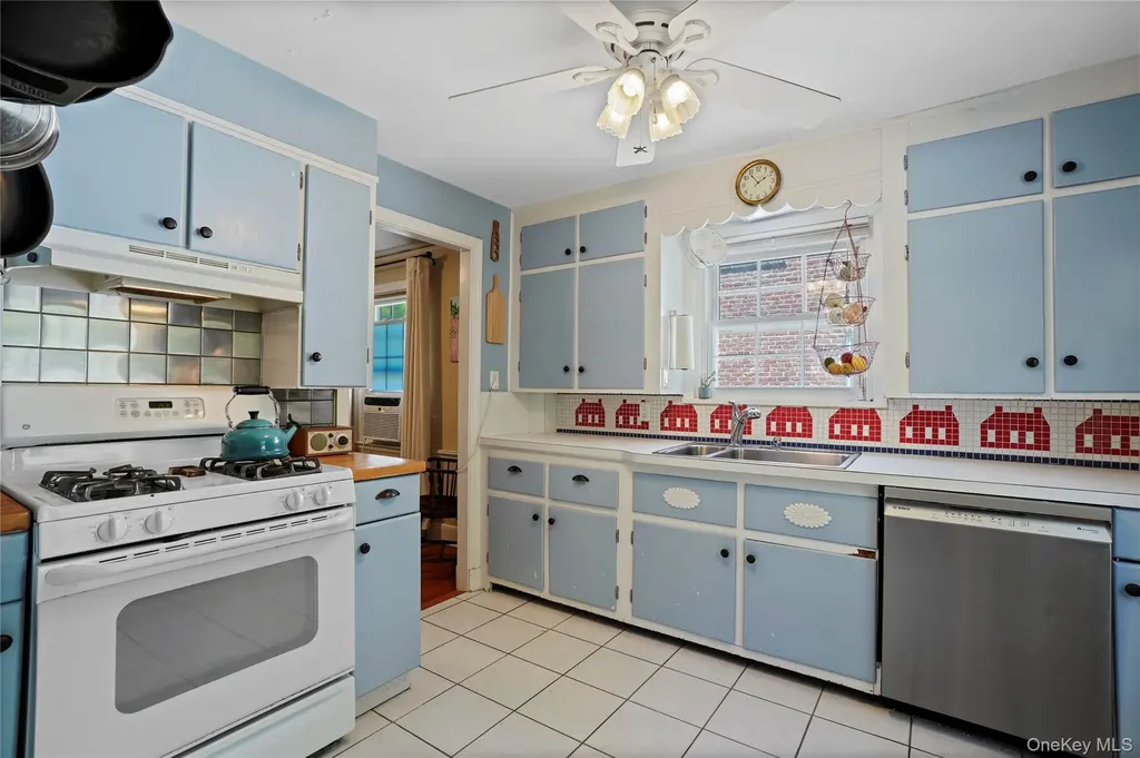9 Whittier Street Hartsdale NY 10530