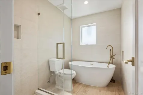 130 Union Road Spring Valley NY 10977