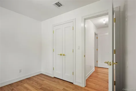 130 Union Road Spring Valley NY 10977