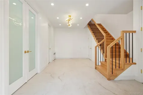 130 Union Road Spring Valley NY 10977