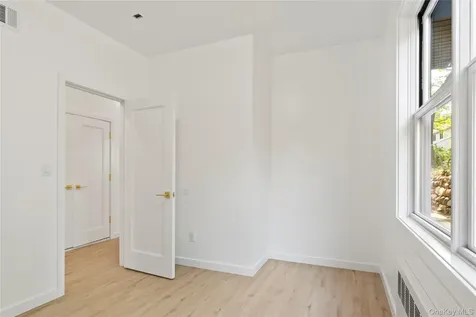130 Union Road Spring Valley NY 10977