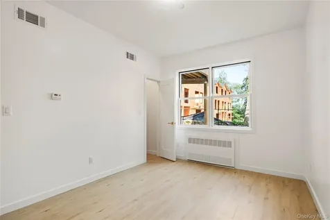 130 Union Road Spring Valley NY 10977